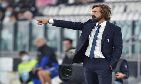 Pelatih Juventus, Andrea Pirlo saat debut menjadi pelatih.