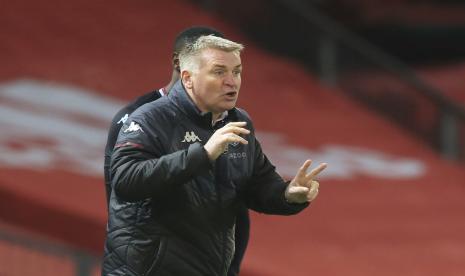 Pelatih kepala Aston Villa Dean Smith