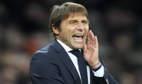 Pelatih Tottenham Hotspur, Antonio Conte.