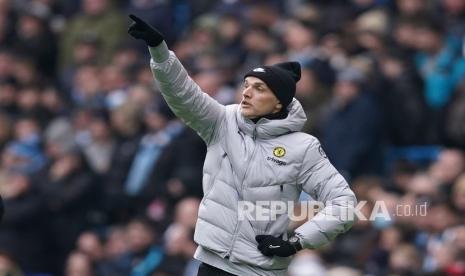 Pelatih Chelsea Thomas Tuchel. Tuchel menyatakan dirinya ingin membayar kekalahan Chelsea atas Liverpool di final Piala Liga (Carabao Cup), setelah bakal kembali bertemu di partai puncak Piala FA 2021/2022. 