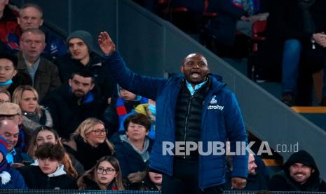  Pelatih kepala Crystal Palace Patrick Vieira.