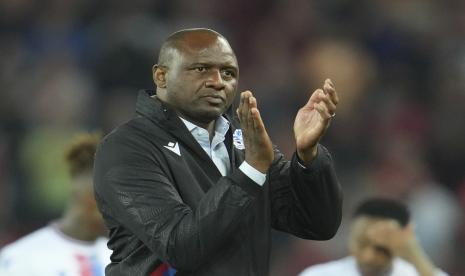  Pelatih kepala Crystal Palace Patrick Vieira 