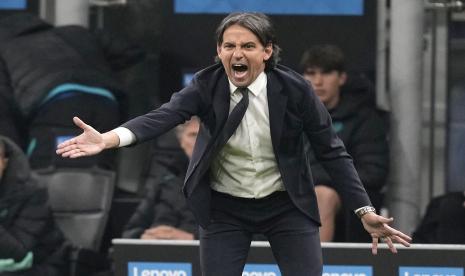 Pelatih Inter Milan, Simone Inzaghi. Inzaghi sedang mengutak-atik lini serangnya untuk dipasang di leg kedua babak 16 besar Liga Champions melawan Liverpool, di Stadion Anfield, Rabu (9/3/2022) dini hari WIB. 