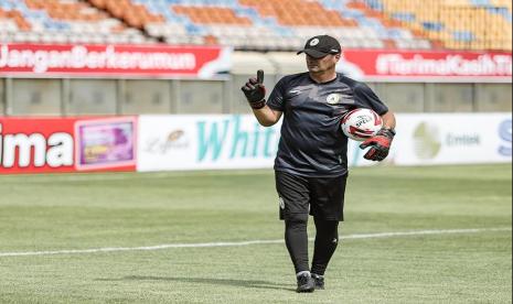 Pelatih Kiper PS Sleman, Carlos Salomao.