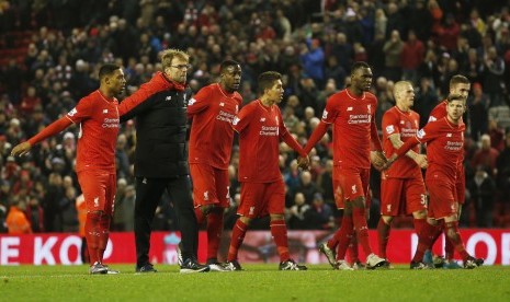 Pelatih Liverpool Juergen Klopp bersama para pemainnya