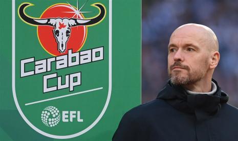 Pelatih Manchester United (MU) Erik Ten Hag pada final Piala Liga Inggris atau Carabao Cup 2022/2023 di Wembley, Senin (27/2/2023). Ten Hag membawa MU mengakhiri puasa gelar dengan menjuarai Carabao Cup mengalahkan Newcastle United di final. 