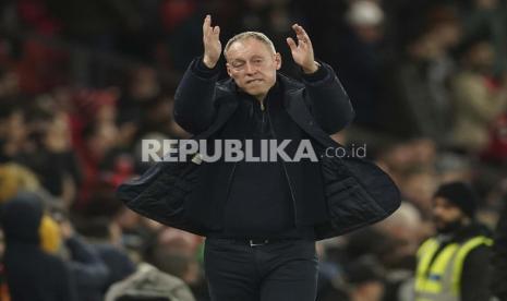 Pelatih Nottingham Forest Steve Cooper akan berusaha mengincar poin dari Manchester United dalam usaha lolos dari jeratan degradasi dari Liga Primer Inggris. 