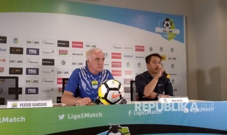 Pelatih Persib Bandung, Mario Gomez di Graha Persib, Jalan Sulanjana, Kota Bandung, Jumat (11/5). 