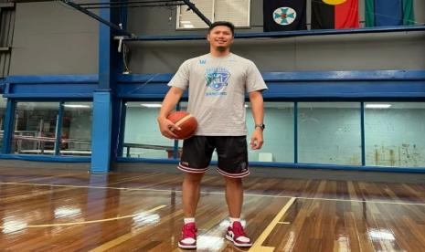 Pelatih RANS Simba Basketball Wahyu Widayat Jati.