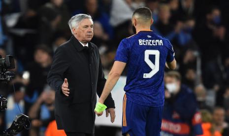 Pelatih Real Madrid Carlo Ancelotti dan anak asuhnya Karim Benzema sama-sama pernah menjadi korban pencurian di Spanyol.