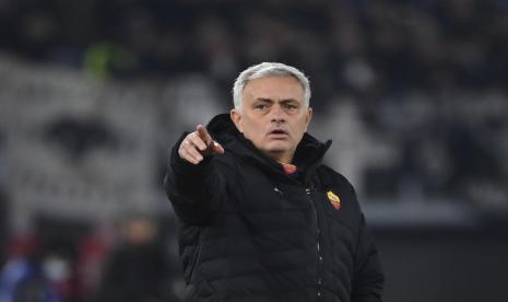 Pelatih AS Roma Jose Mourinho dinilai pelatih Atalanta Gian Piero Gasperini bakal membawa i Lupi menjadi tim papan atas Serie A Liga Italia. 