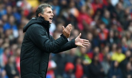 Pelatih Southampton, Claude Puel.