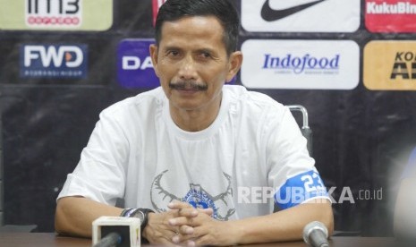 Pelatih tim Persib Bandung Djadjang Nurdjaman 