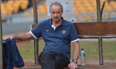 Pelatih timnas Indonesia, Alfred Riedl.