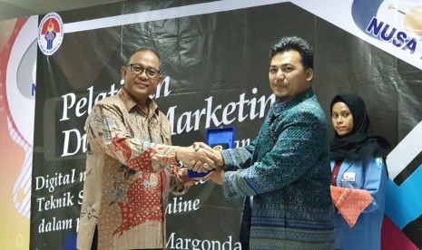 Pelatihan digital marketing di STMIK Nusa Mandiri, Depok, 13-14 Agustus 2019.