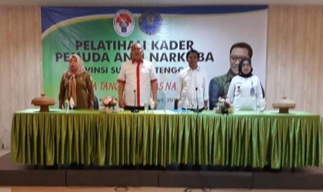 Pelatihan Kader Inti Pemuda Anti-Narkoba di Hotel Kubra Plaza Kota Kendari, Senin (1/4).