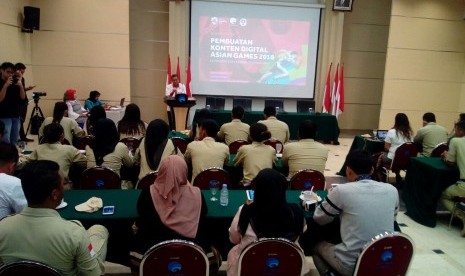 Pelatihan Penulisan Efektif Lewat Media Sosial dan Workshop bertajuk Pembuatan Konten Digital Asian Games 2018 di Gedung Serbaguna, Kementerian Komunikasi dan Infomatika, Jakarta, Kamis (23/11) petang.