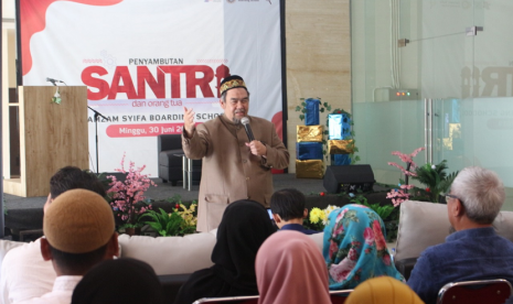 Pelepasan siswa bersekolah ke Zamzam Syifa Boarding School.