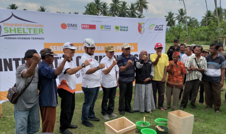 Peletakan batu pertama Hunian Nyaman Terpadu di Kabupaten Sigi oleh ACT.