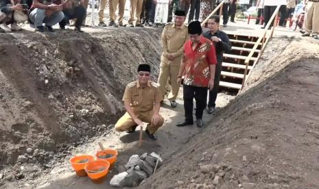 Peletakan batu pertama pembangunan Masjid Gedhe Boyolali