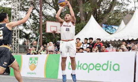   Pelita Jaya Bakrie Jakarta lolos ke babak final IBL 3x3 2023 dan akan menantang Satria Muda Pertamina Jakarta.