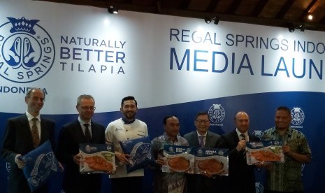 Peluncuran filet ikan tilapia oleh Regal Springs Indonesia.