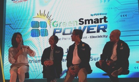 Peluncuran Green Smart Power di Atrium Tunjungan Plaza 3 Surabaya.