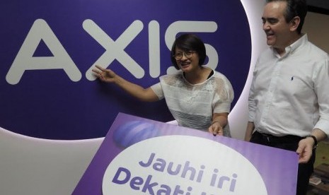 Peluncuran kembali Axis