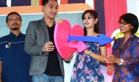 Peluncuran social dating Panah Cinta