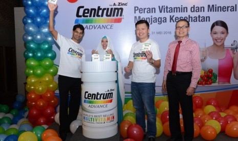 Peluncuran suplemen multivitamin Centrum Advance di Jakarta