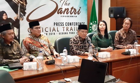 Peluncuran trailer film The Santri oleh Ketua PBNU KH Said Aqil Siroj dihadiri sutradara Livi Zheng di Jakarta, Senin.