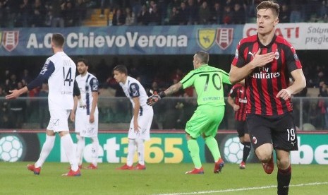 Pemain AC Milan Krzysztof Piatek.