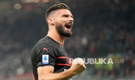 Striker AC Milan Olivier Giroud. Giroud mengaku hampir bergabung ke Juventus pada 2020 lalu. 