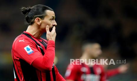 Pemain AC Milan Zlatan Ibrahimovic kemungkinan absen dalam laga derby della madonnina kontra Inter Milan di Serie A Liga Italia.