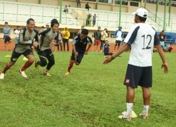 Pemain Arema saat menjalani latihan.