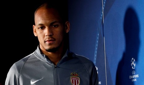 Fabinho.