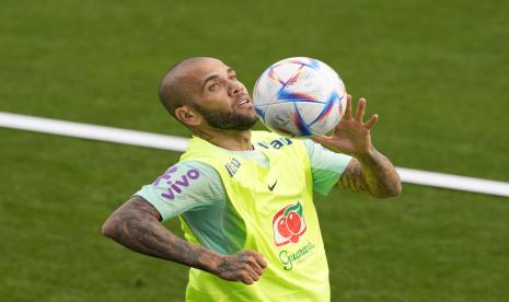 Pemain Brasil Dani Alves. Alves saat ini sedang tersandung kasus hukum. 