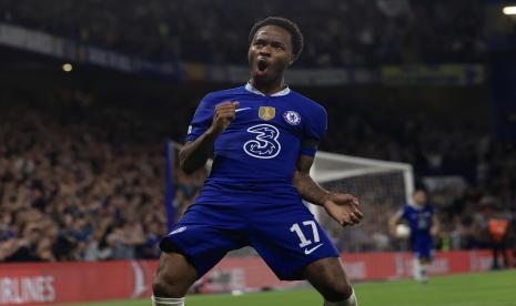 Pemain Chelsea Raheem Sterling 