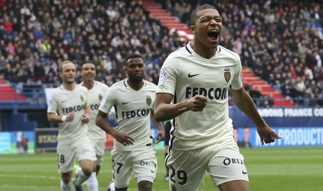 Pemain depan AS Monaco, Kylian Mbappe.