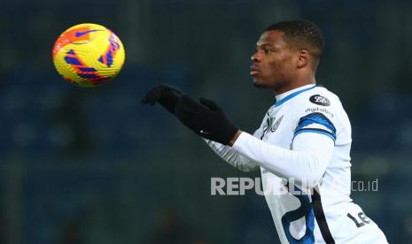 Bek Inter Milan, Denzel Dumfries.