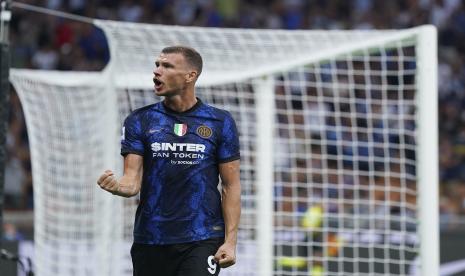 Pemain Inter Milan Edin Dzeko