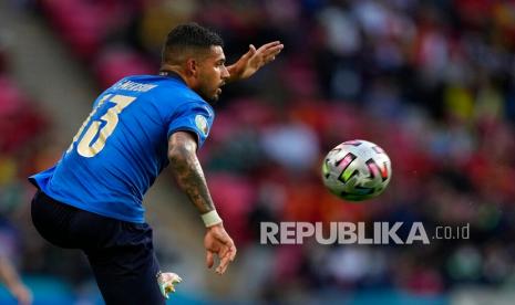 Pemain asal Italia, Emerson Palmieri.