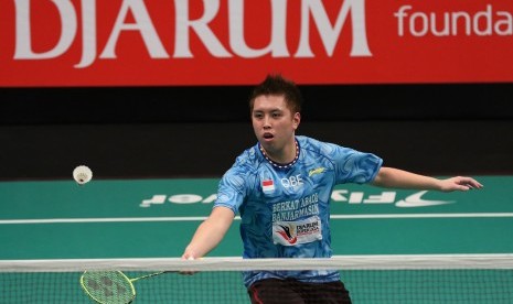 Pemain Jepang, Kenichi Tago yang membela tim Berkat Abadi Banjarmasin di Djarum Superliga Badminton 2017