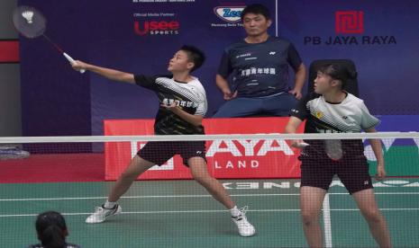 Pemain junior China Taipei, Yu Hsuan-Chia Yi Kung.