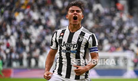 Striker Juventus Paulo Dybala. Dybala akan meninggalkan Juve akhir musim 2021/2022 ini. Ia diperkirakan akan berlabuh ke Inter Milan.