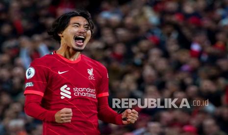 Pemain Liverpool, Takumi Minamino. Liverpool menolak dua tawaran sekaligus dari Leeds United dan AS Monaco untuk Minamino pada bursa transfer Januari 2022.