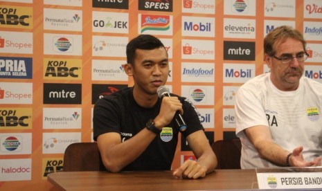 Pemain Persib, Abdul Aziz di Graha Persib, Jalan Sulanjana, Kota Bandung, Selasa (13/8).