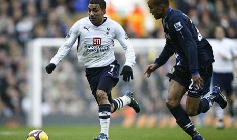 Pemain sayap Spurs, Aaron Lennon.