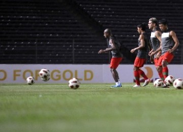 Pemain Timnas Indonesia saat latihan di Stadion Gelora Bung Karno, Senayan, Jakarta.