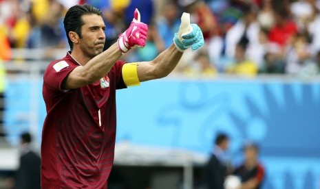  Pemain Timnas Italia Gianluigi Buffon  